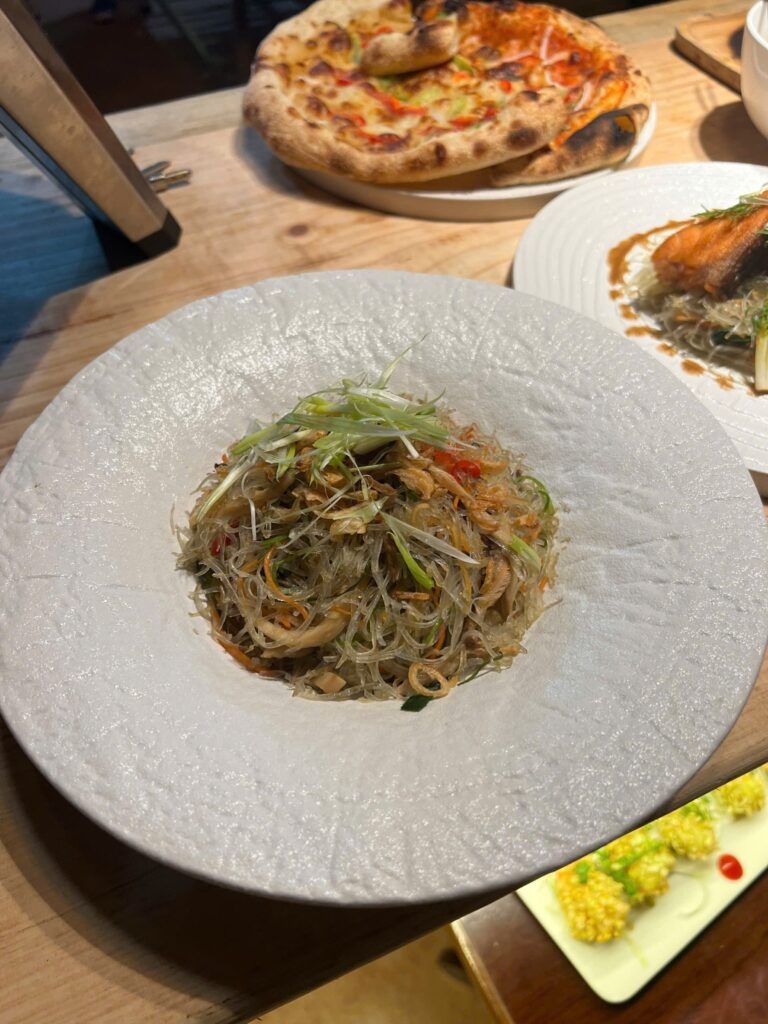 Stir-Fried Vermicelli With Vegetable, Mushroom